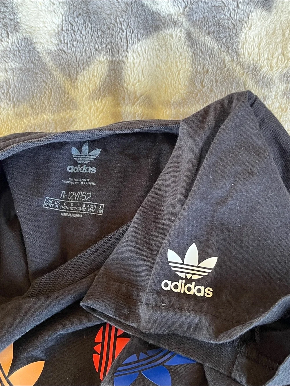 Athletic 4 Pc Bundle-Under Armour/Nike / Adidas -Joggers, Jacket, tees Sz Lg